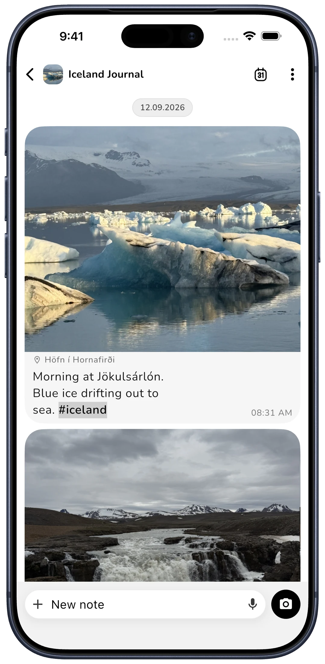 Diari de viatge de Lognote amb fotos a l'iPhone 17 Pro Max en blau profund